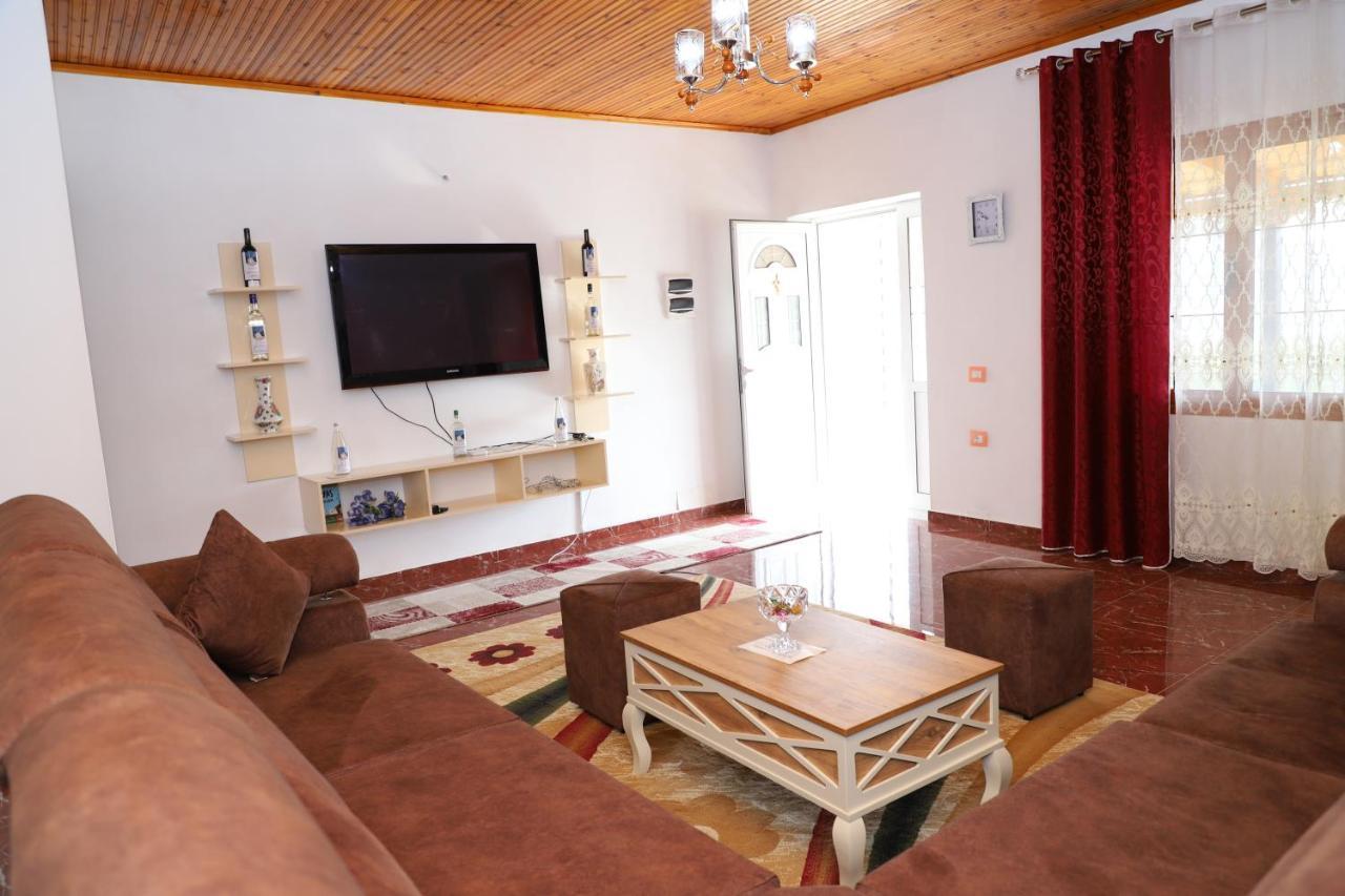 Villa Rexho Berat Exterior foto